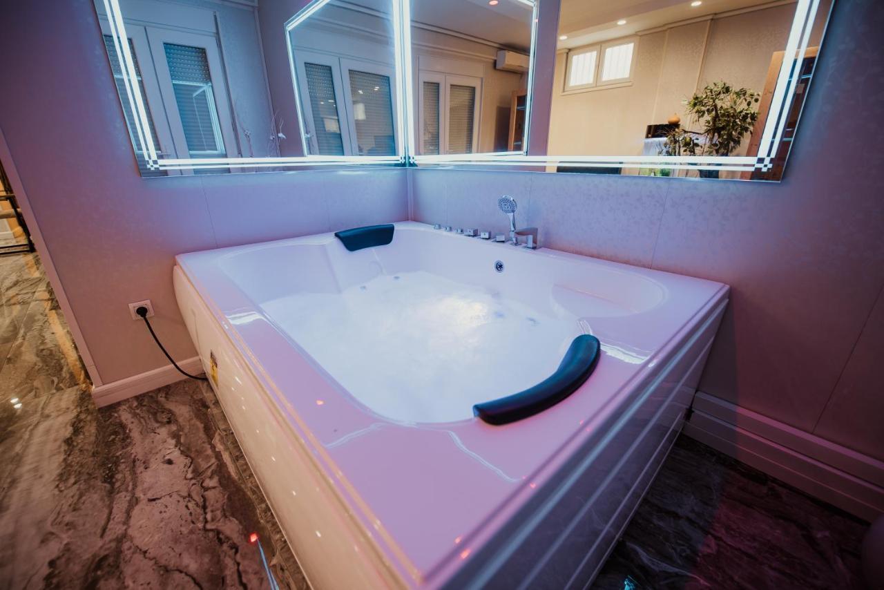 Spa Lux Apartmani نوفي ساد المظهر الخارجي الصورة